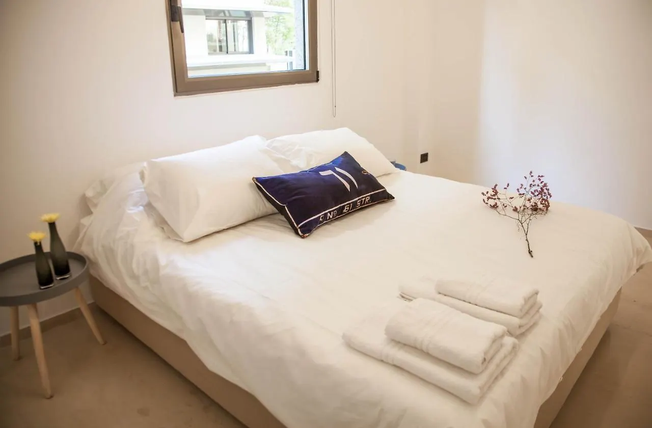 Gemmayze 1Bd Apartment Beirut